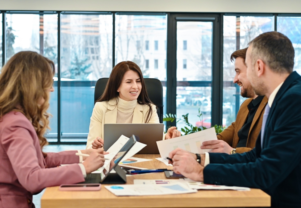 How Modern HR Teams Can Improve Workplace Safety Using Smart Technology
